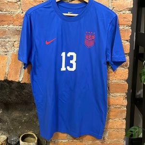 Alex Morgan USWNT T-Shirt Size S